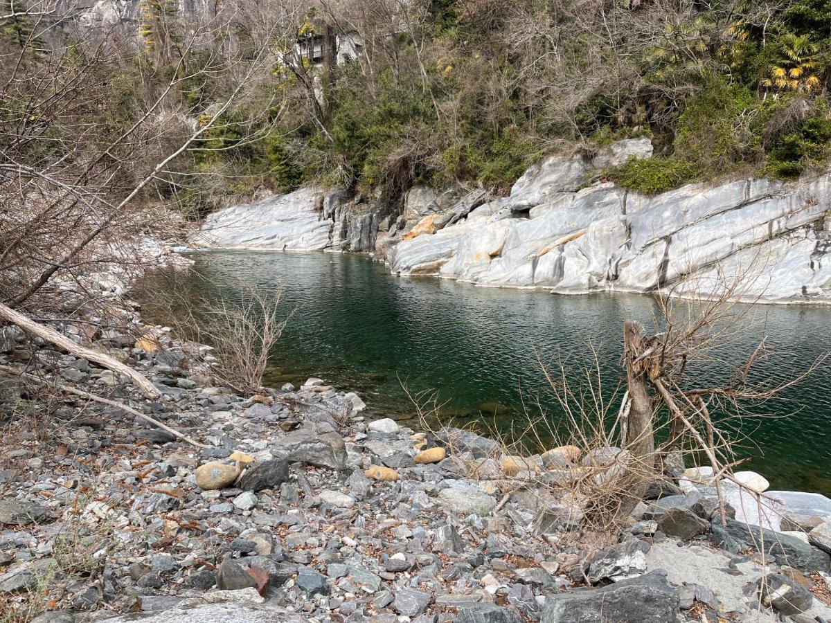Blue River Losone Exterior foto